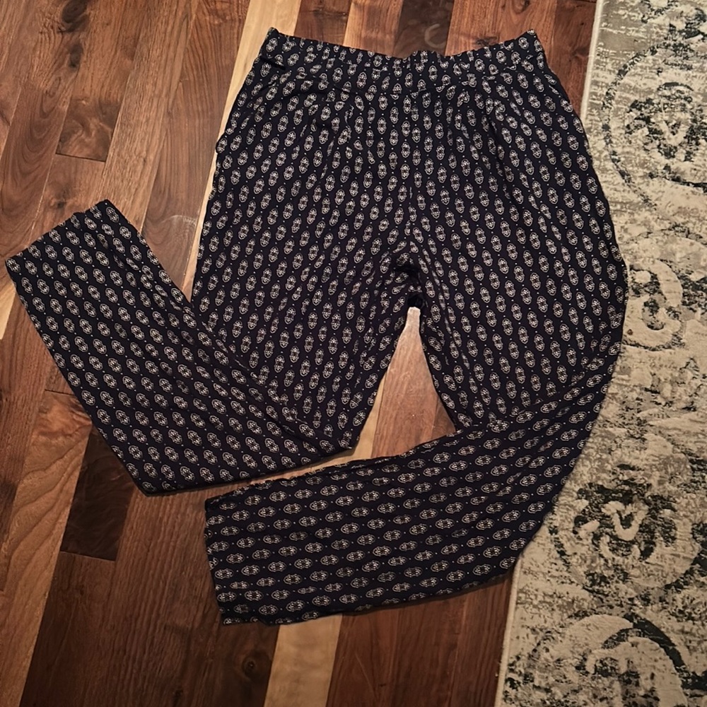 Loose comfy cozy AMAZING pants !